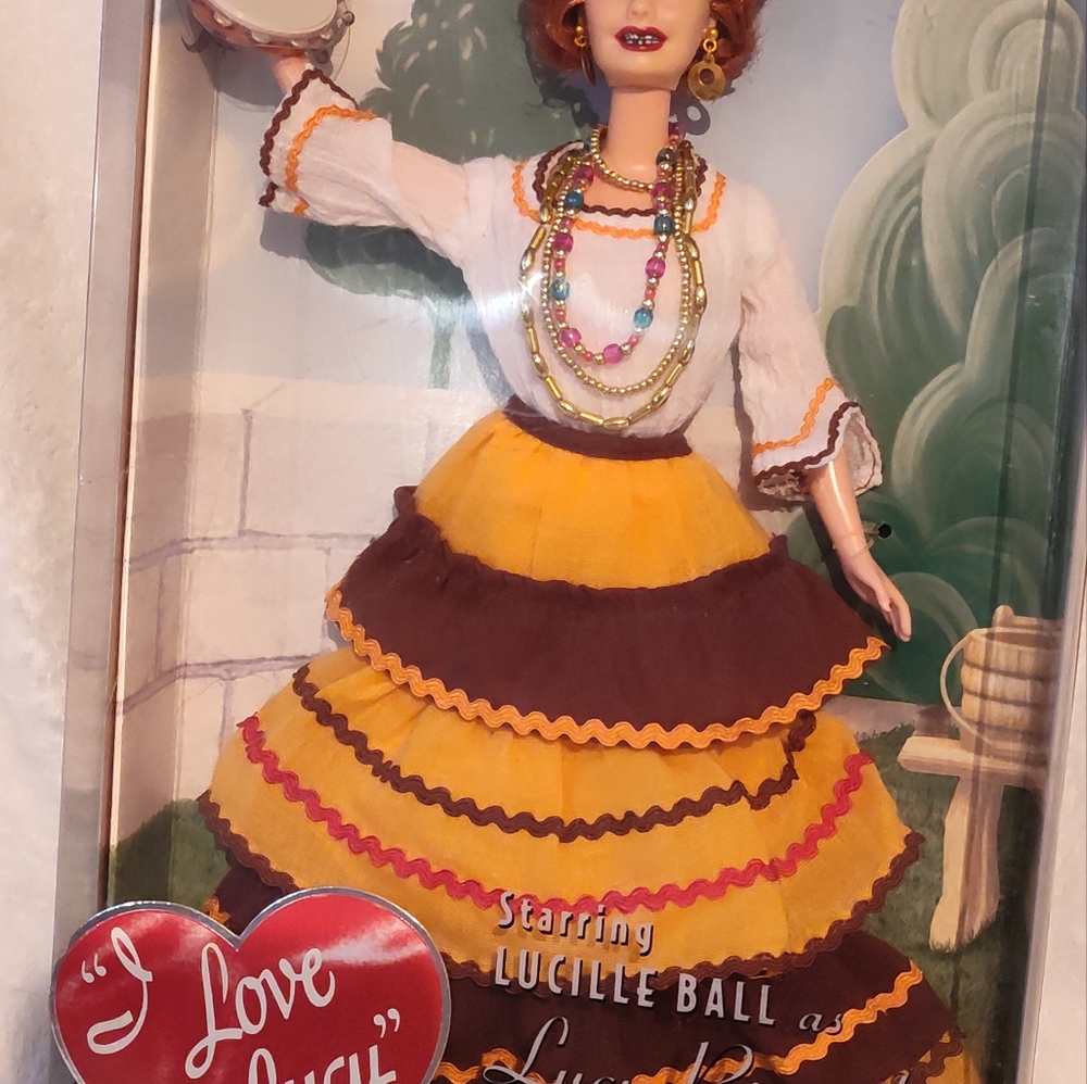 NWT!! 2005 Barbie Collector I Love Lucy Doll - Picture 9 of 13